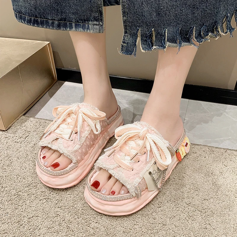 Summer Women Graffiti Slippers Sandals Platform Shoes Flip Flops Street Clogs Flat New Sweet Casual Shoes for Female Slippers