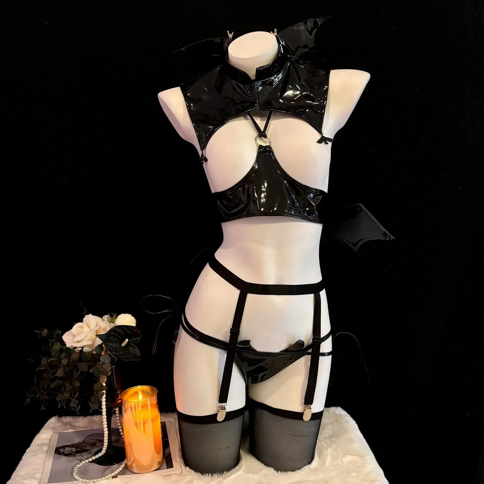 أنيمي لعبة شيطان المملكة الشيطان ليتل قزم الملابس هالوين موحدة مقنعين القرن عباءة ملابس تأثيري حلي