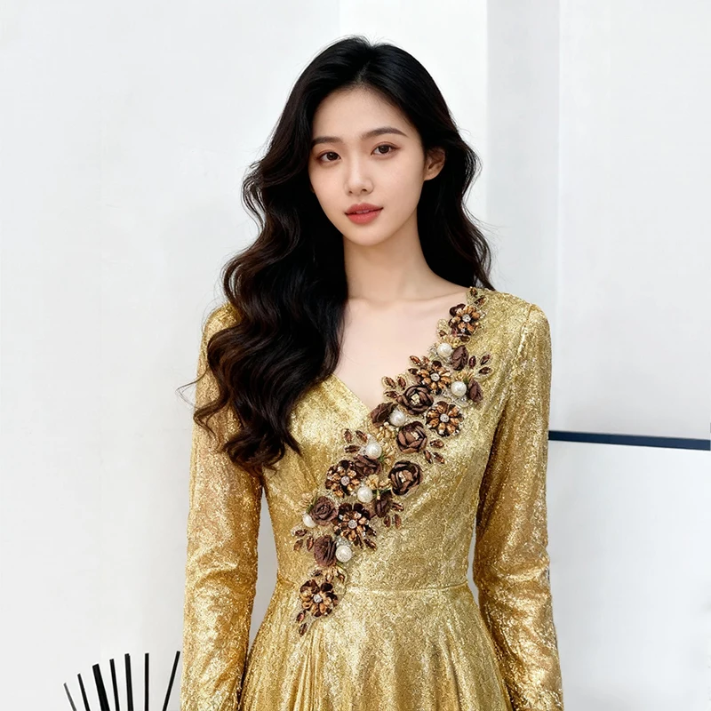 

Large Sparkly Rhinestone 3D Fabric Flower Applique for Clothing Accessories Party Decor Diy Craft Sewing