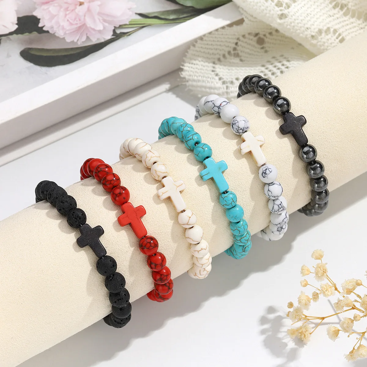 Bracelet de perles noires Turquoise de 8mm pour femmes et hommes, pierres volcaniques, unisexe, cadeau de Couple, croix élastique réglable