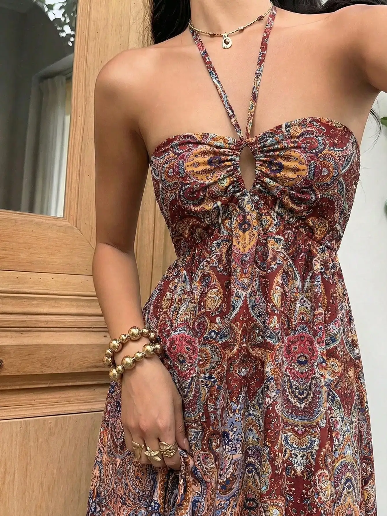 

Женское богемное платье макси с принтом пейсли, с завязками на шее, длиной в пол