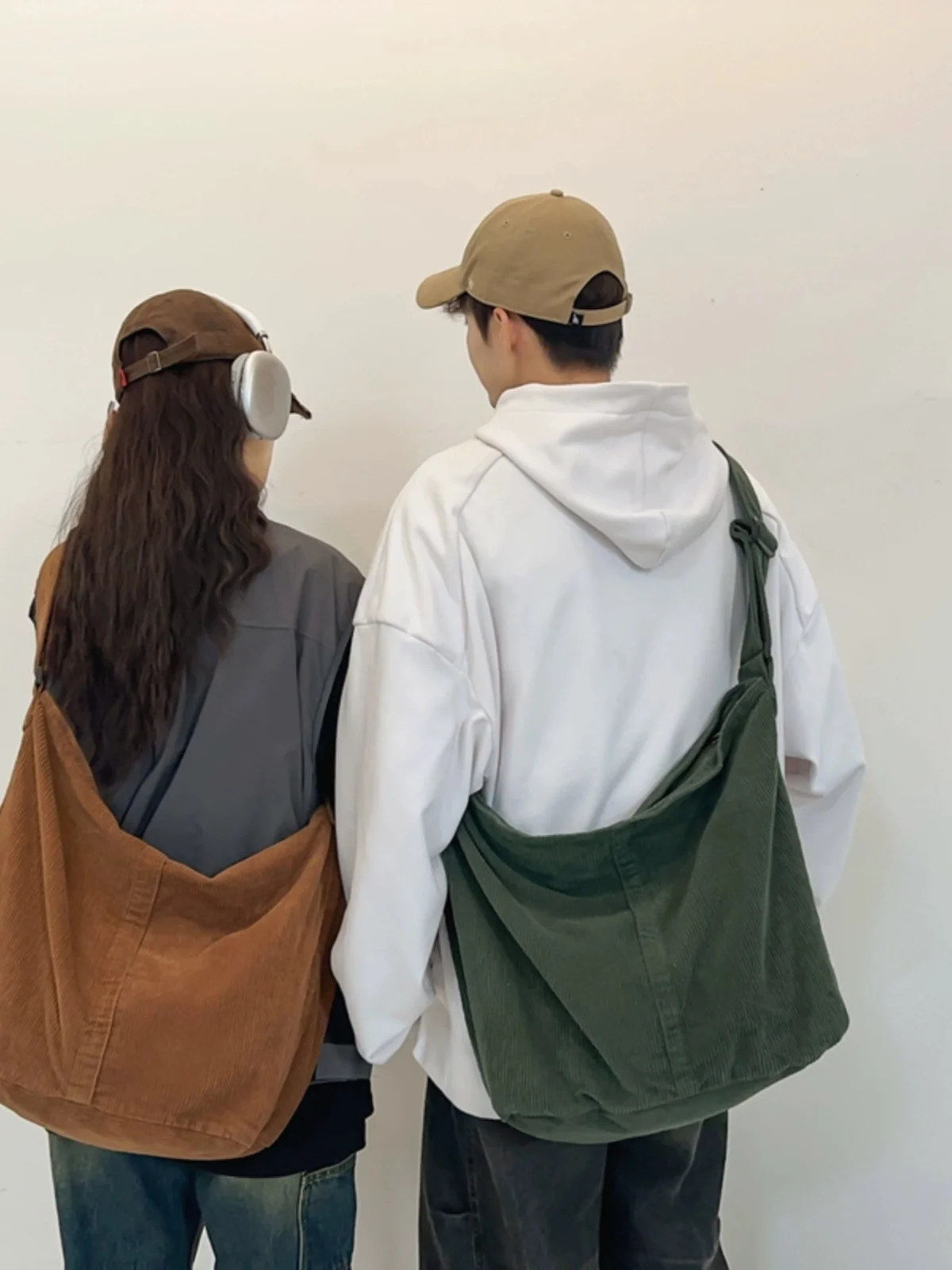 

Большая вельветовая холщовая наклонная сумка через плечо Capaci ex Lazy Sle Student Beli Ретро с вышивкой из мягкого полиэстера