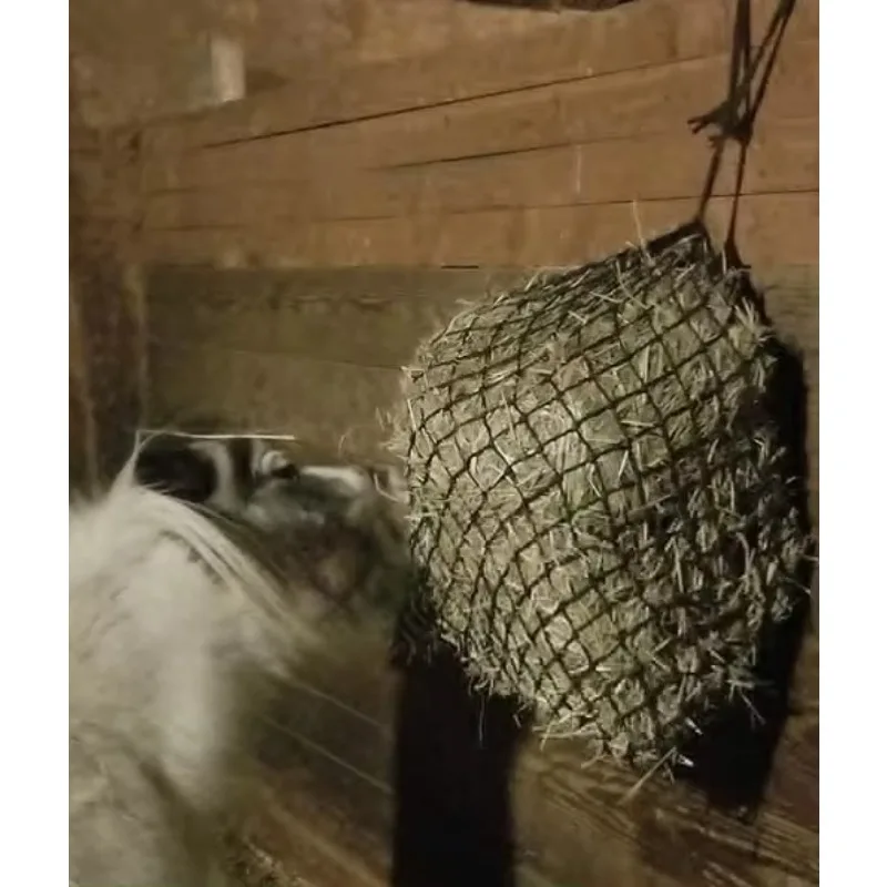 nylon-mesh-slow-feed-horse-forage-feed-bag-livestock-storage-pouch