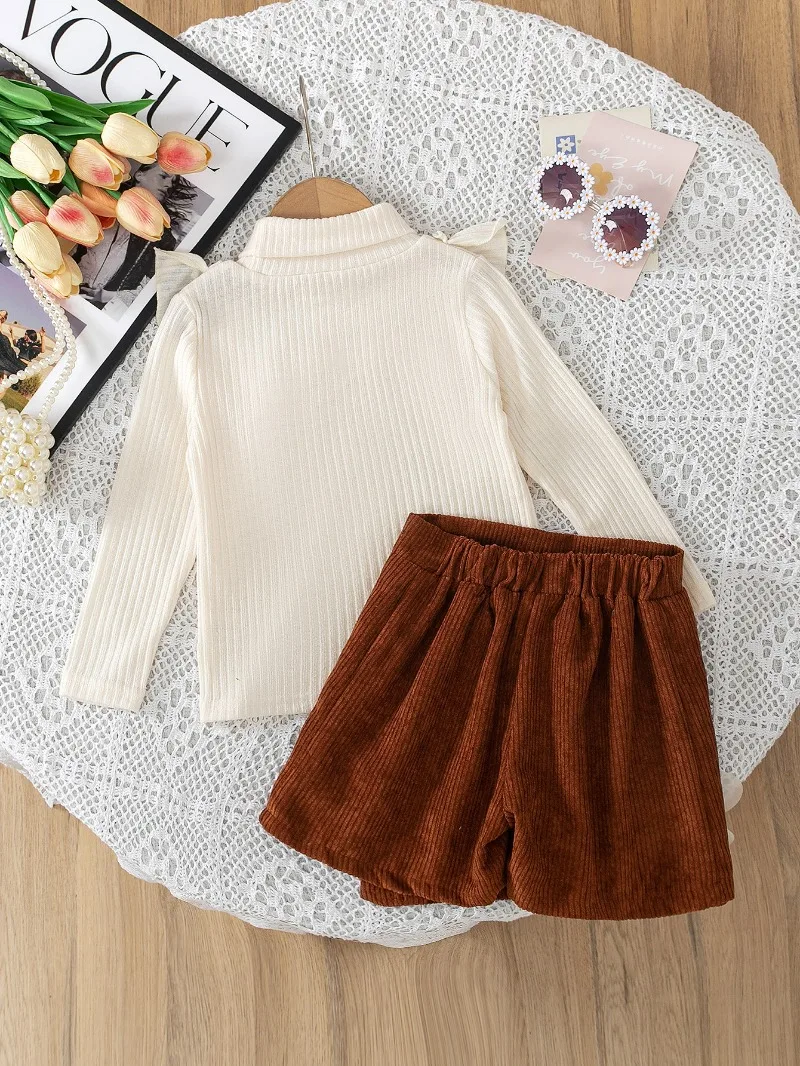 2026 Autumn New Arrival: Sweet Girls' 2-Piece Set featuring a Ruffled Top & 3D Floral Shorts