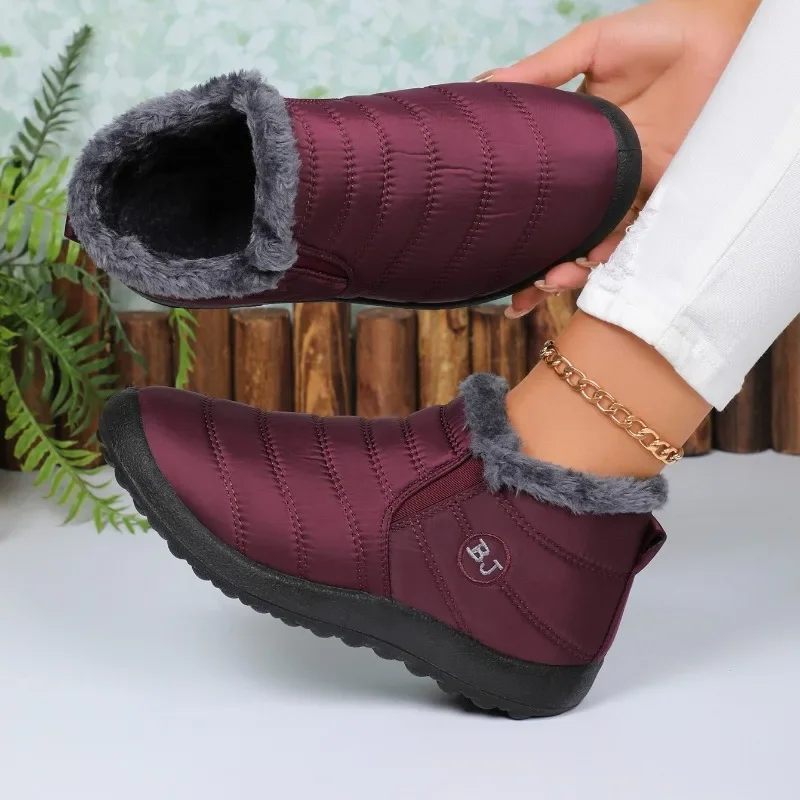 Frauen wasserdichte Stiefel neue Winter Plüsch Schneeschuhe Frauen Stiefeletten warmes schwarzes Paar Baumwolle Paare Plateaus chuhe