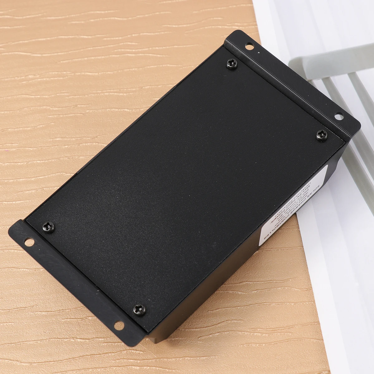 

Solar Charge Controller 10A 12V Black Shell PWM LCD Dual Protection Solar Panel Controller