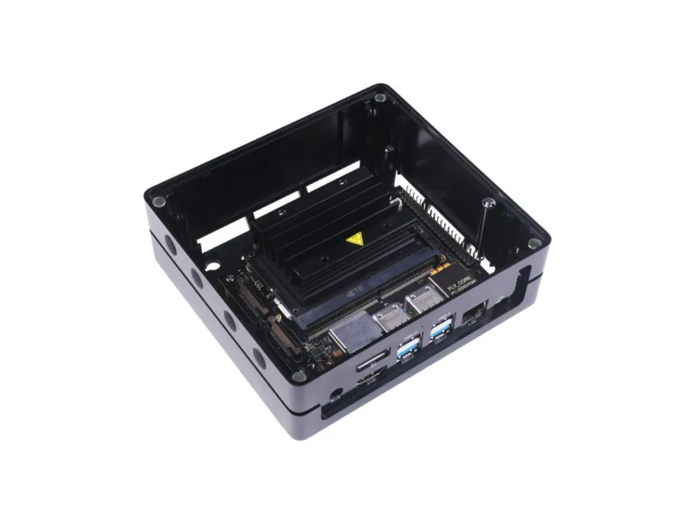 جهاز reComputer J1020- Edge AI مع وحدة Jetson Nano، وحافظة ألومنيوم، ونظام JetPack المثبت مسبقًا