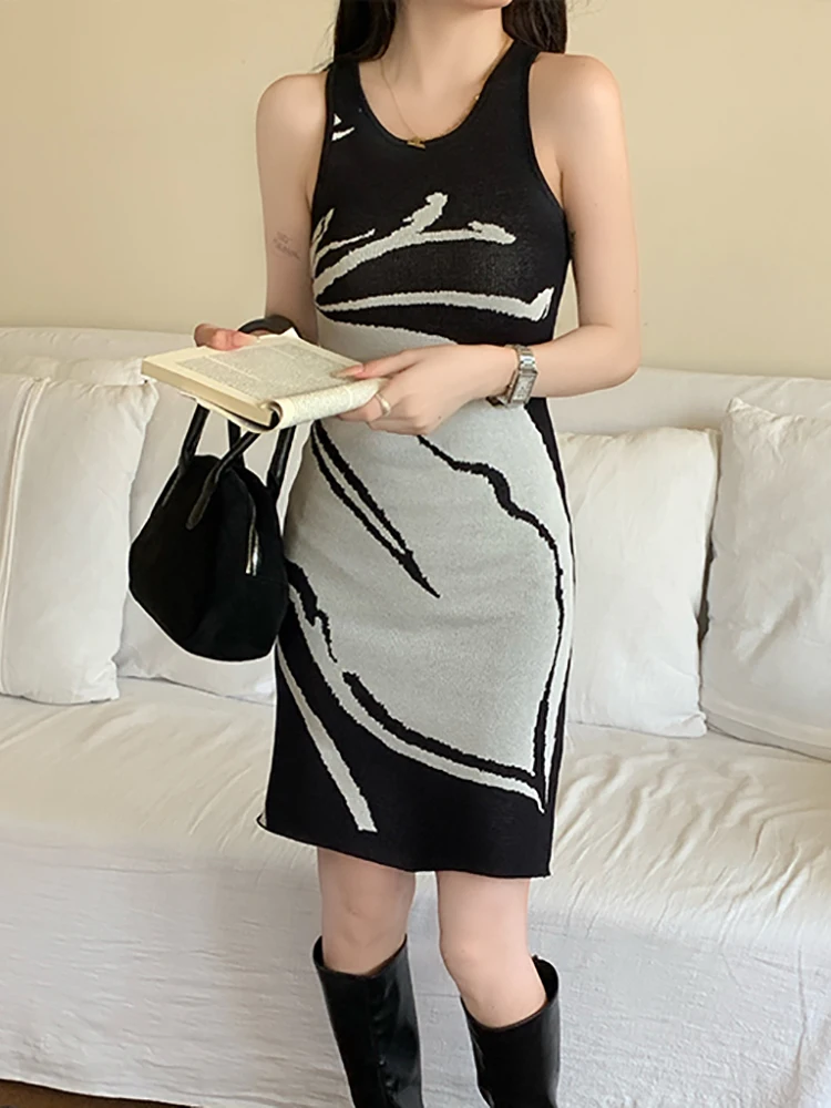 Mini abito sexy con fionda chic lavorato a maglia con stampa da donna 2025 Abiti da ballo aderenti vintage coreani Abiti eleganti da festival aderenti estivi