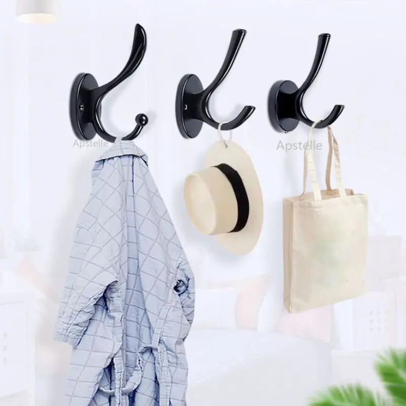 Крючки для одежды, для ванной