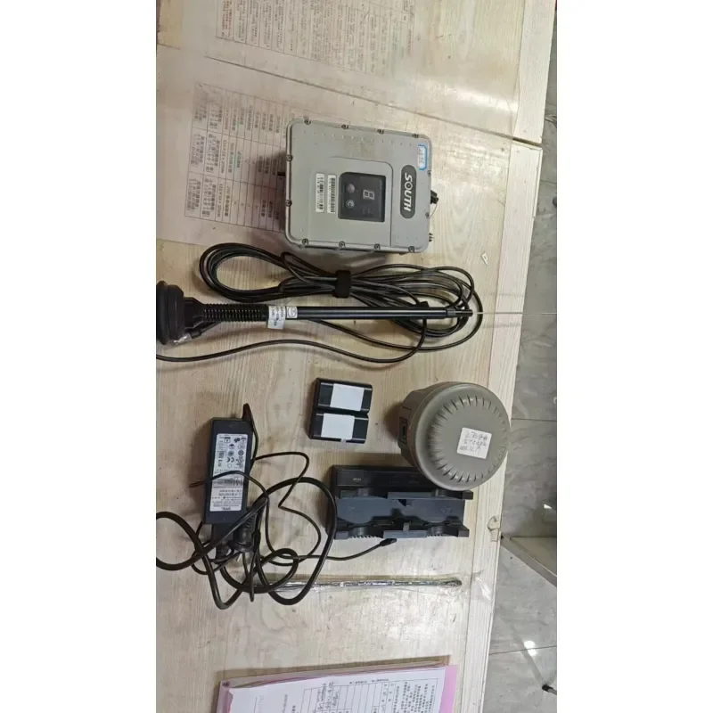 Used Surveying Mapping Base Station and Mobile Station Set with Accessories as Shown in Picture