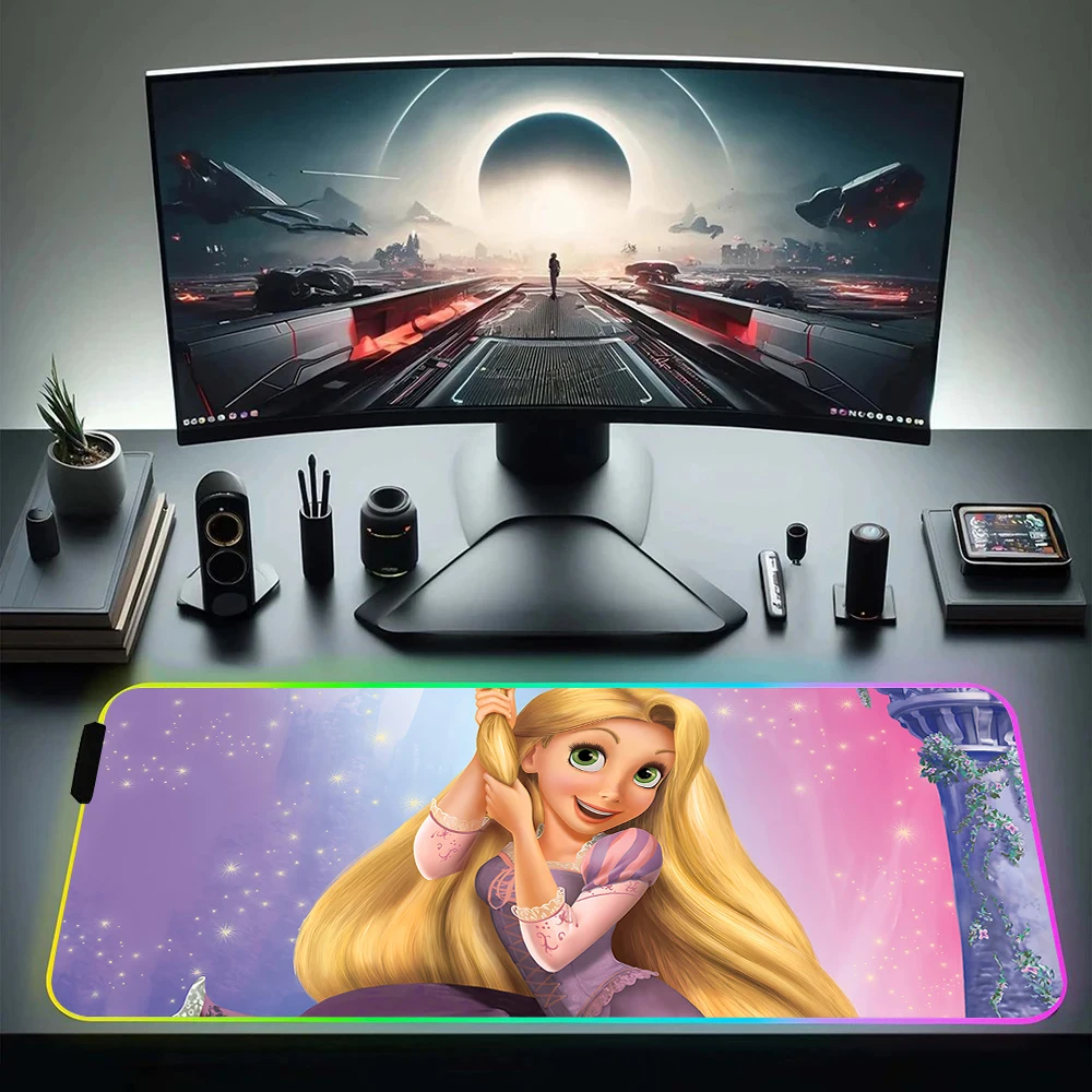 Princesas en cuento de hadas RGB Pc Gamer teclado alfombrilla para ratón alfombrilla LED brillante alfombrillas de ratón goma Gaming ordenador Mausepad