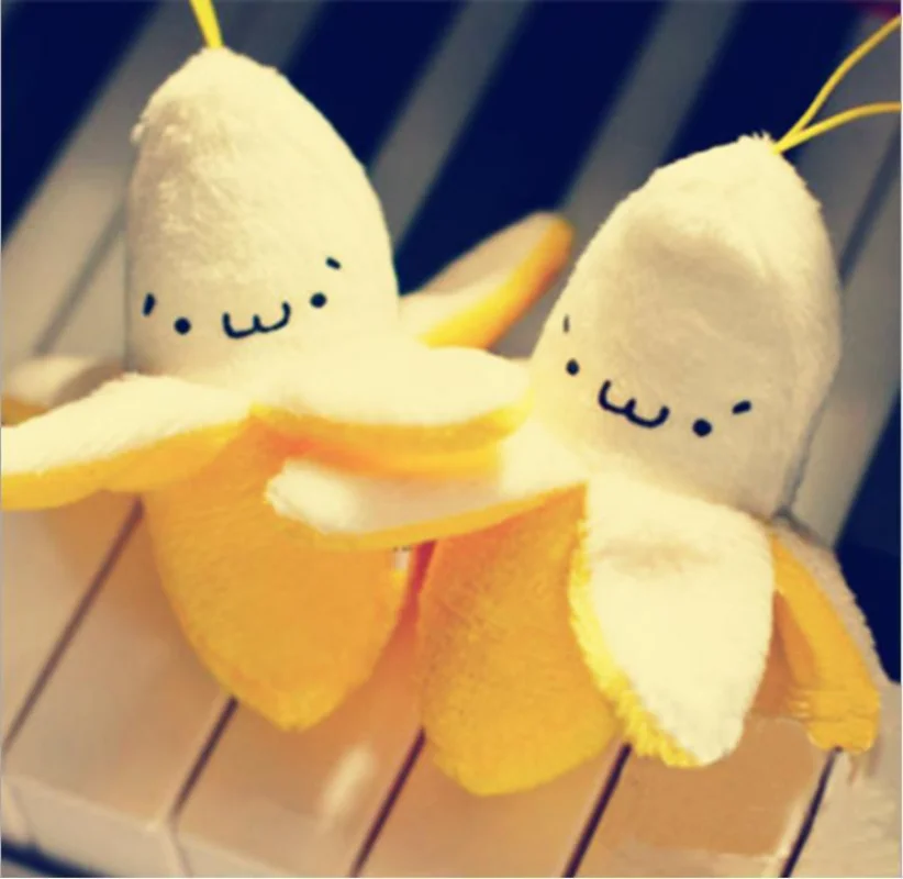 

Cartoon Plush Banana Keychain On Backpack Hairy Kawaii Banana Pendant For Women Men Kid Toy Doll Key Chain Bag Car Keyring Gift