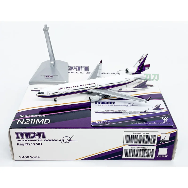 YY 1/400 Scale MD-11 N211MD Die-cast Alloy Aircraft Model Collectible Decorative Ornament