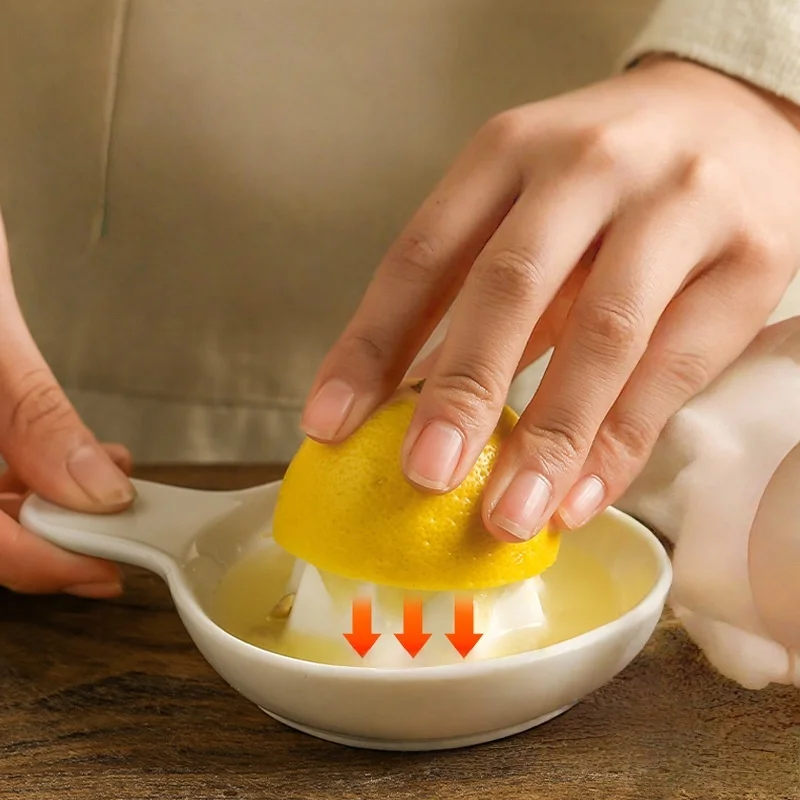 

New manual juicer, household orange juice cup, ceramic juicer, lemon juicer, kitchen small tools and accessories