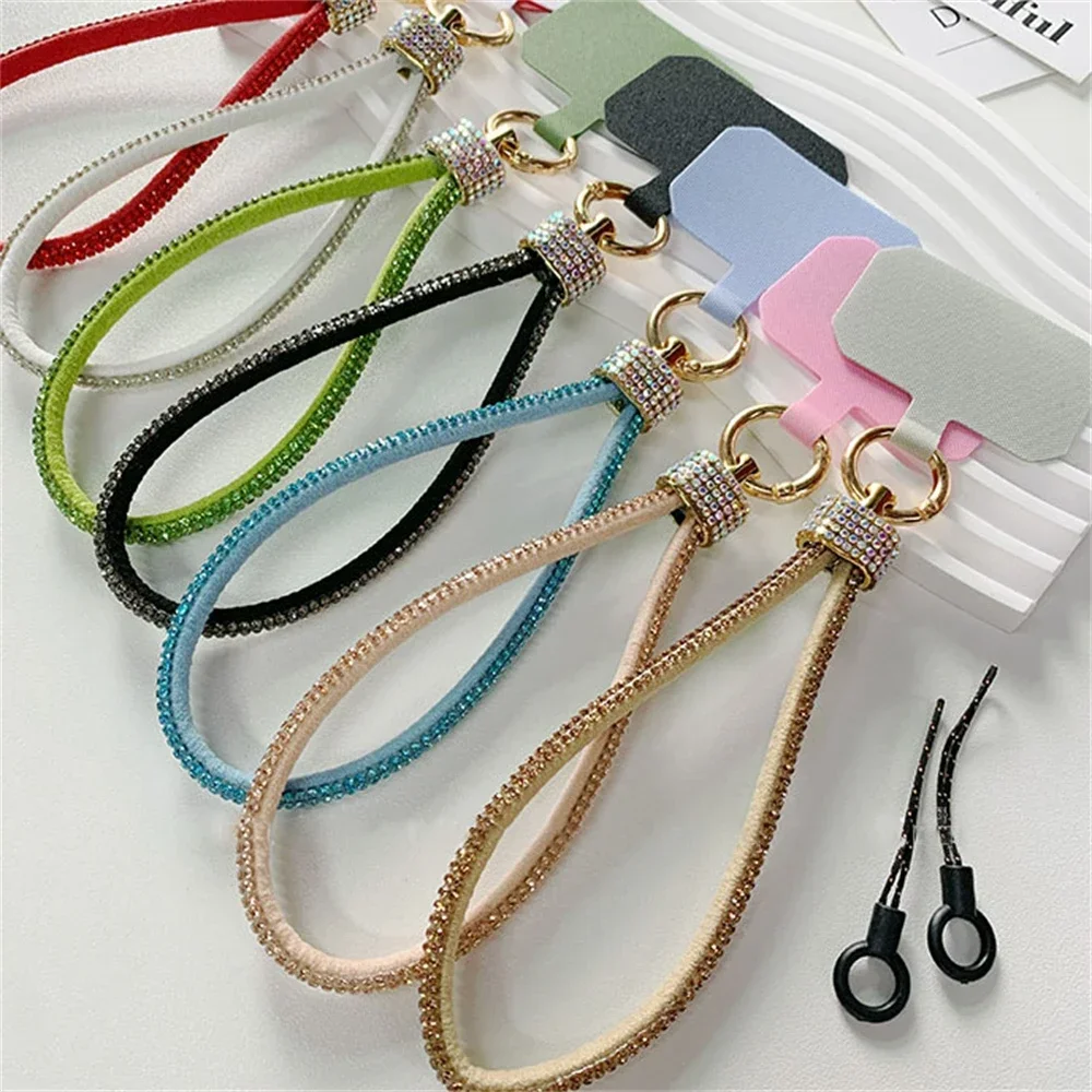 Luxury Bling Diamond Phone Charm Strap Bead Pendant Rhinestones Bracelet for IPhone 16 Pro Max Samsung Hanging Rope for Girl