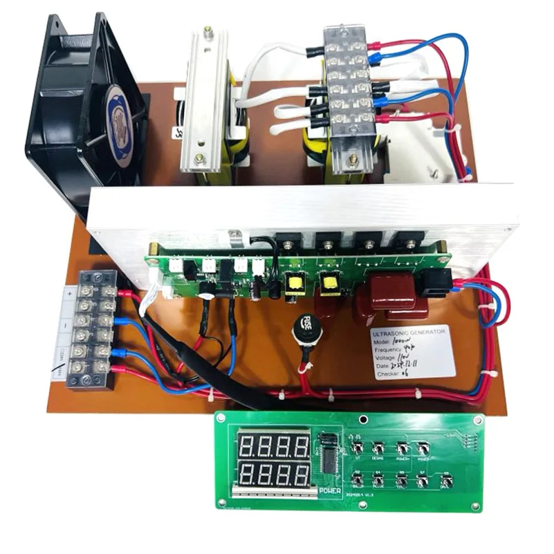 28 KHz-40 KHz Variabele Frequentie Ultrasone Generator Printplaat Voor Echografie Motor Blok Reinigingsmachine 2000 W