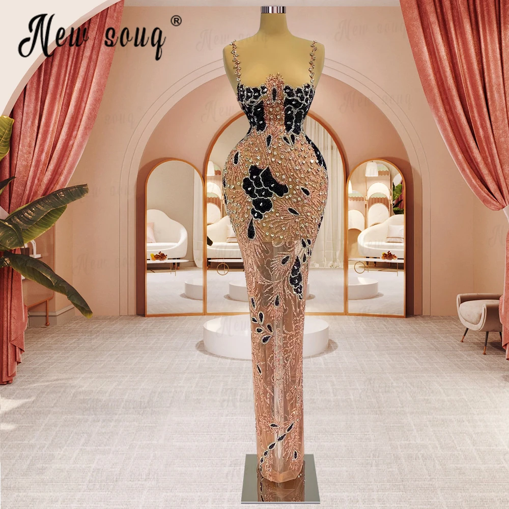 

Illusion Embroidery Crystals Party Dress Beading Spaghetti Straps Cocktail Night Dresses Dubai Sheath Robes Formal Dresses