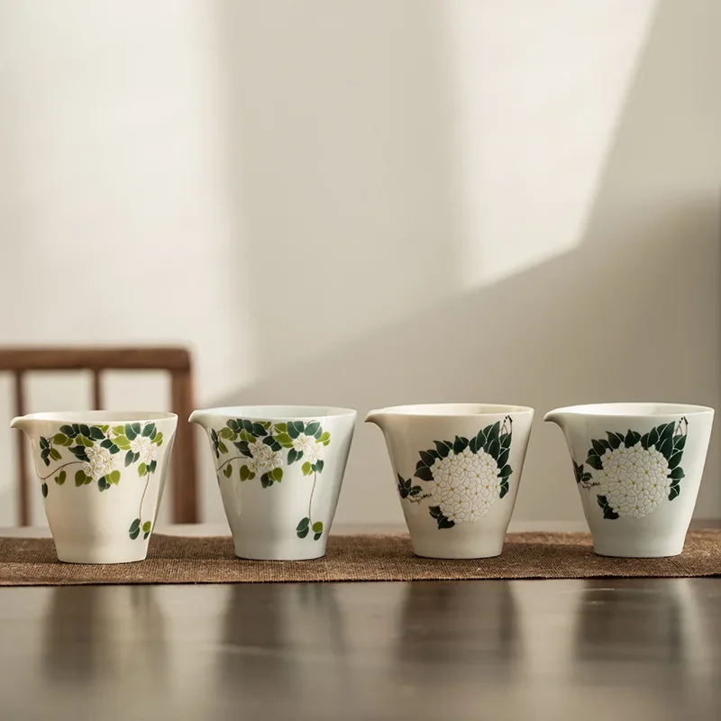 Ceramic Fair Cup Kung Fu Tea Ceremony Utensils Japanese Style Tea Pitcher Grass and Tea Strainer Separated Gong Dao Bei