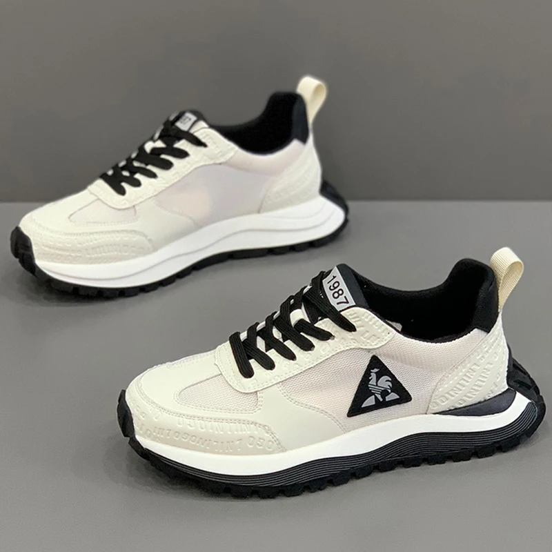 

Men's Sports Shoes Breathable Soft Sole Lightweight Korean Style All-match Casual Spring and Summer Shoes 2026 New Кроссовки