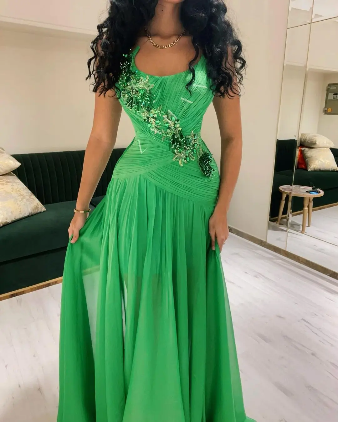 Green Evening Dress Strapless Sleeveless Prom Dresses A-Line Knee-Length Arabia Customized Cocktail Dresses Wedding Party Gown