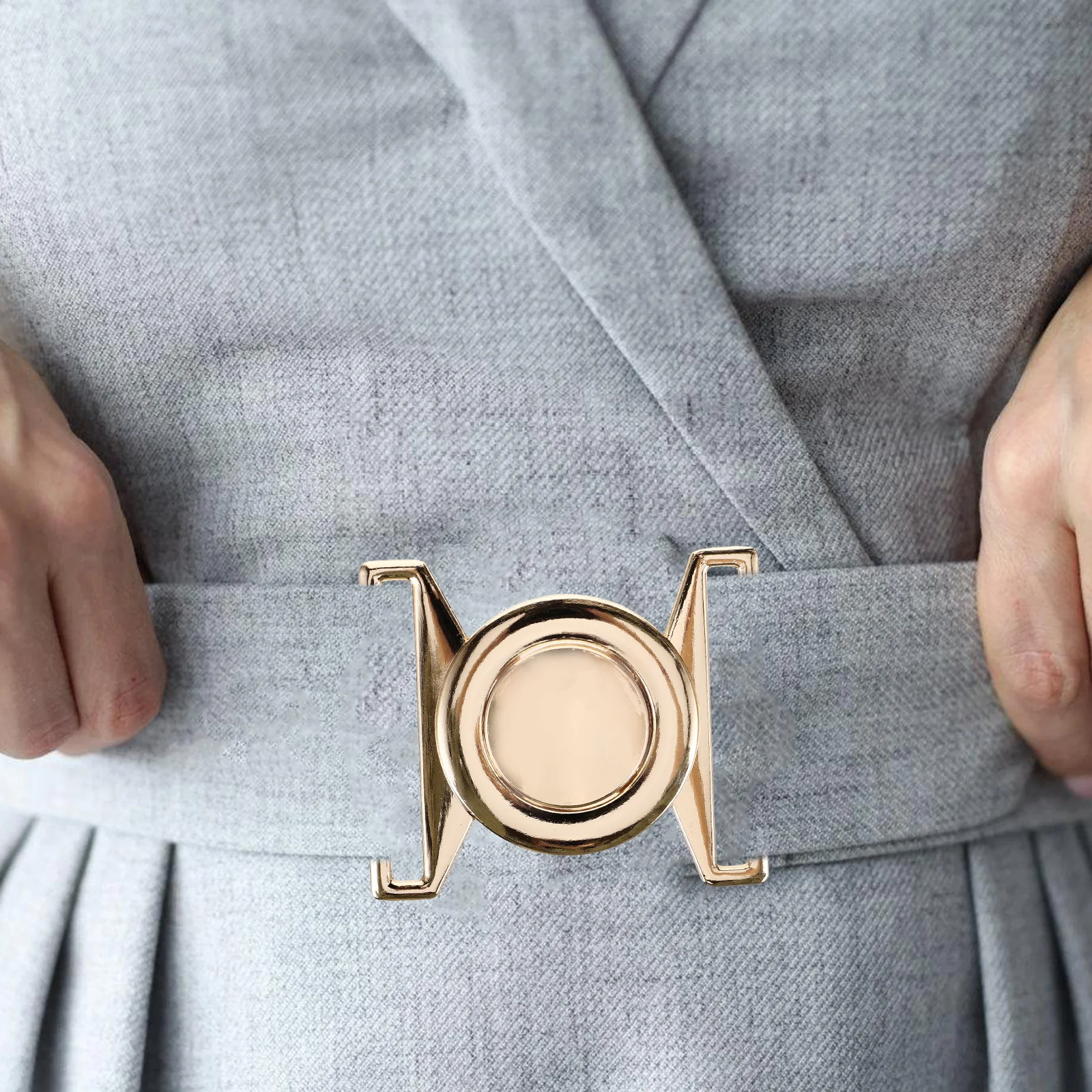 

2Pcs Elegant Waist Belt Buckle Gold Metal Toggle Clasp for Coat Dress Sweater Cardigan Poncho Wrap Shawl Windproof Jacket