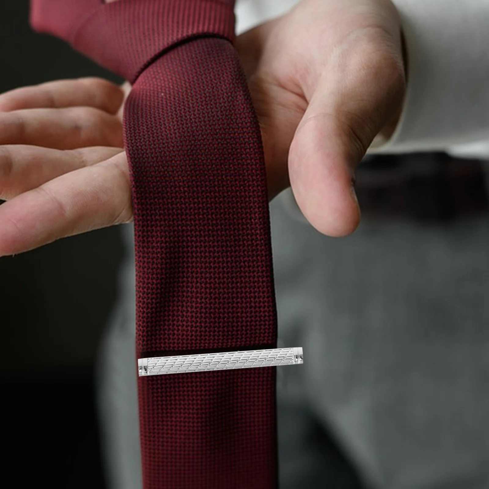 

3pcs Glossy Tie Bars: Carved Engraved Men'S Tie Clip Silver Polished Necktie Clasp For Business Formal Wear Shiny Accessory