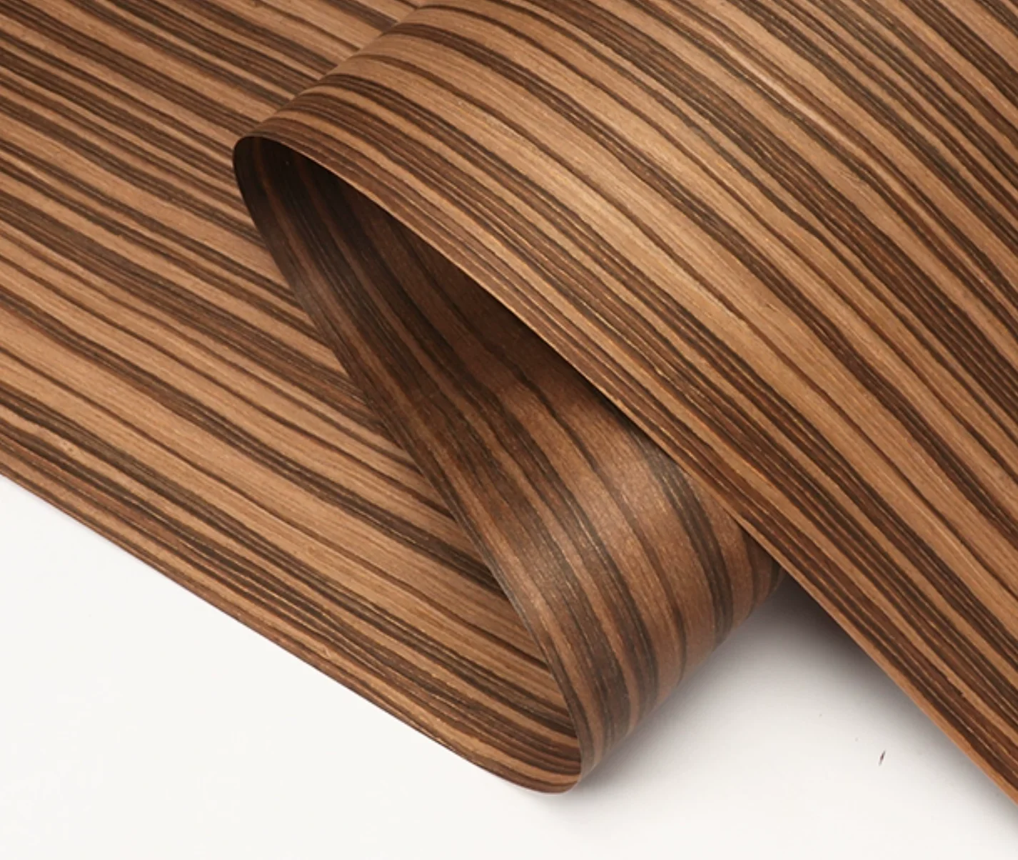 L:2.5meters Width:580mm T:0.25mm Technology Wood Ebony 796s Wood Veneer High End Fashionable Wood Veneer