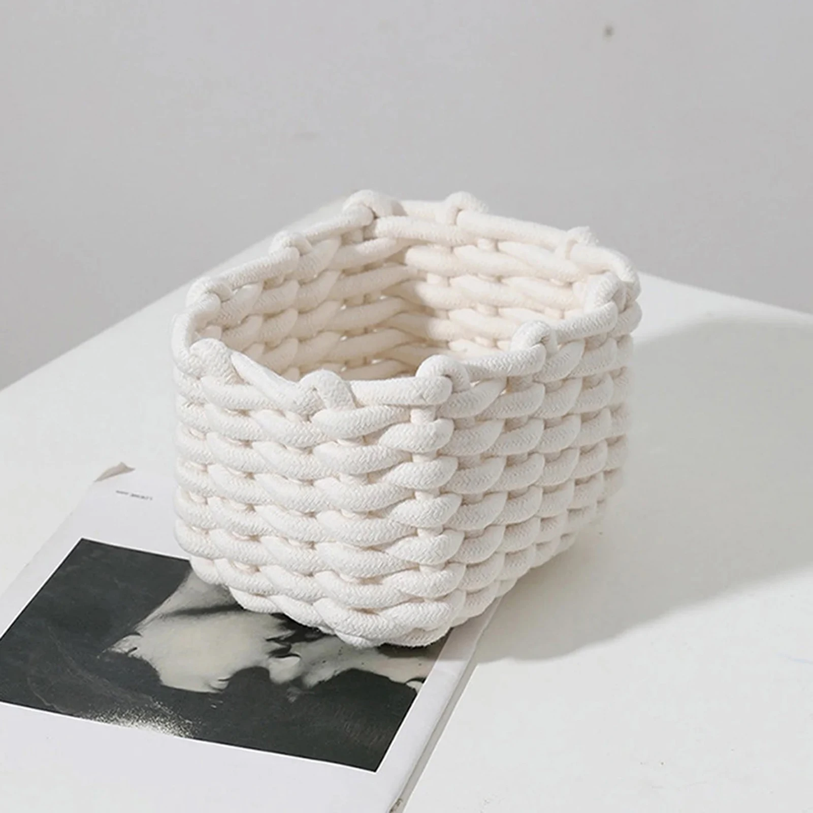 

2pcs Woven Cotton Rope Woven Storage Box Basket Desktop Organizer Sundries Toys Comestics Keys Snacks Sundries Organizer