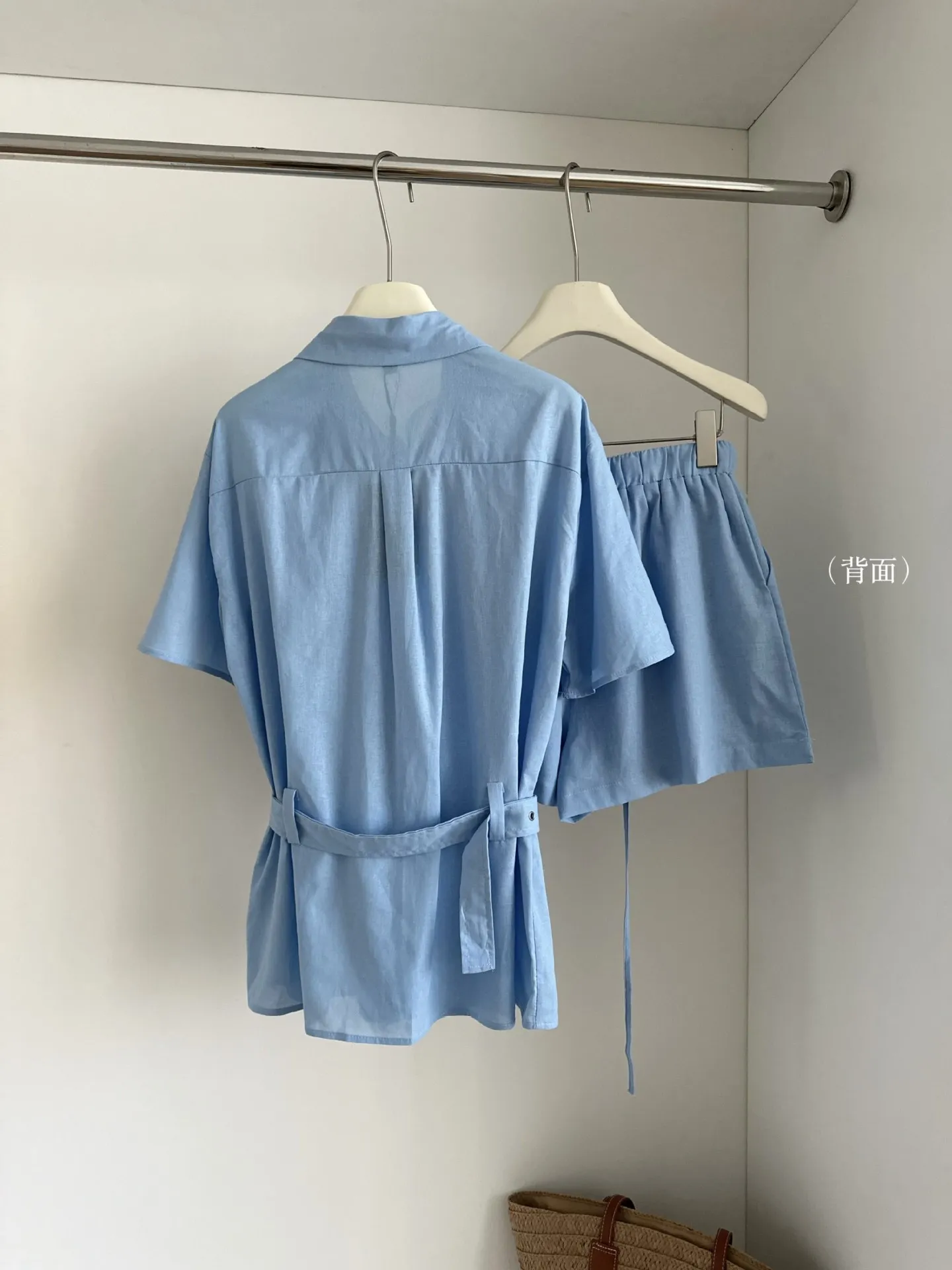 مجموعة أزياء صيفية رغبة نقية لعام 2025 تصميم نسائي غير منتظم بأكمام قصيرة + تنورة على شكل حرف a طقم مكون من قطعتين