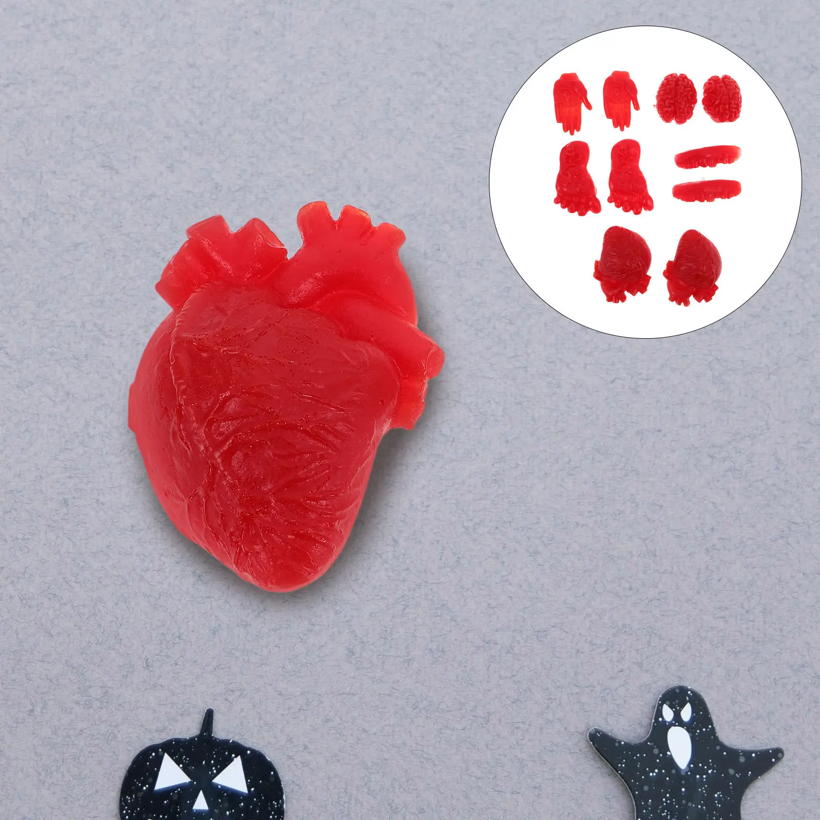 10pcs-halloween-realistic-fake-heart-body-parts-severed-hand-foot-brain-red-horror-room-decor-prank-haunted-house-props