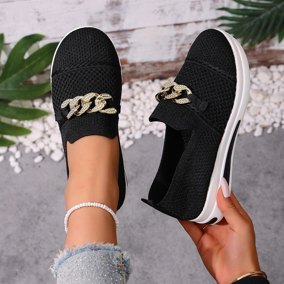 2025 New Women Sneakers Spring Summer Fashion Women Shoes Knitting Casual Sports Shoes Women Soft Soled Chain Plus Size Sneakers