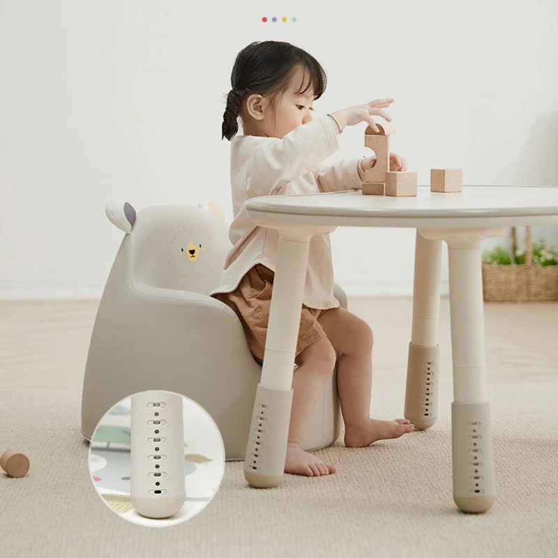 

Регулируемый набор столов и стульев в горошек, противоскользящий 6-уровневый детский обучающий стол, большая поверхность стола, эргономичная высота для детей