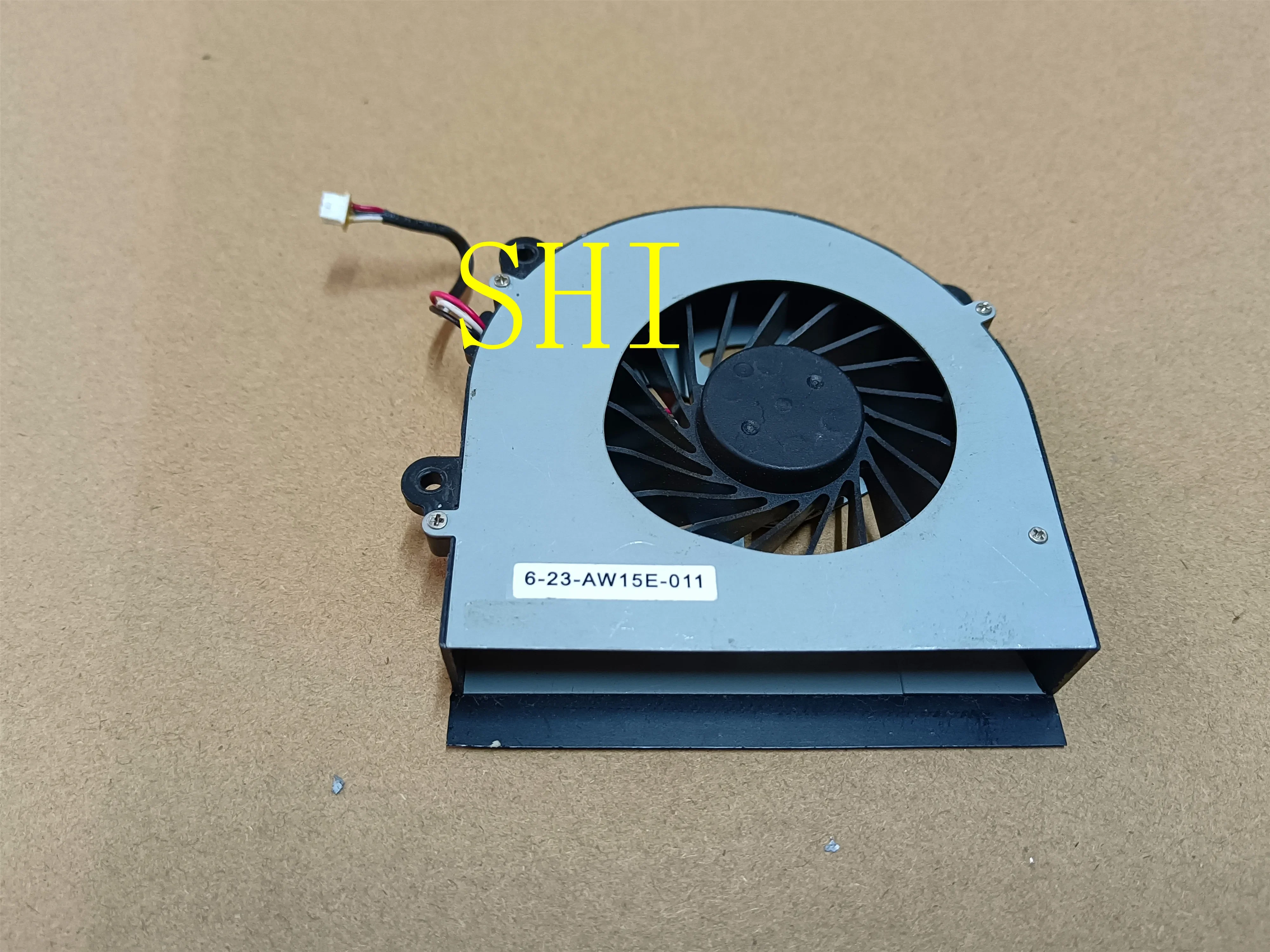 

FOR Used Clevo AW15E W150 W150er W350 W350ETQ W370 W370ETQ cooling fan 6-23-AW15E-011 100% Tested Fast Ship Free Shipping