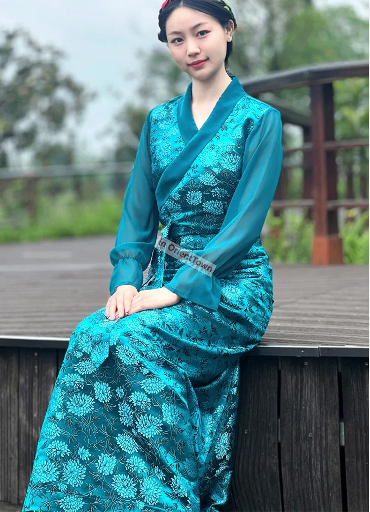 Tibetan Classic Summer Flowers Bola clothing Lhasa Women Gown Xizang Blue Champagne Robe Ethnic Minority Tibet Trend Long Dress