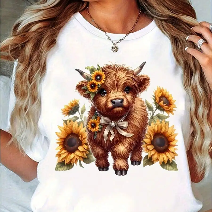 Women's Crew Neck Short Sleeve Casual Summer Farm Animal T‑Shirt Highland Cow Sunflower Graphic Print Tee Top