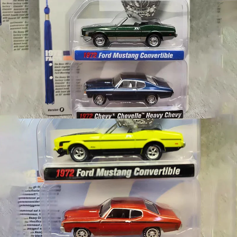 

Diecast Johnny 1/64 Scale 1972 Ford Mustang Corvette Alloy Car Model Collectible Toy Gift Souvenir Display Ornament