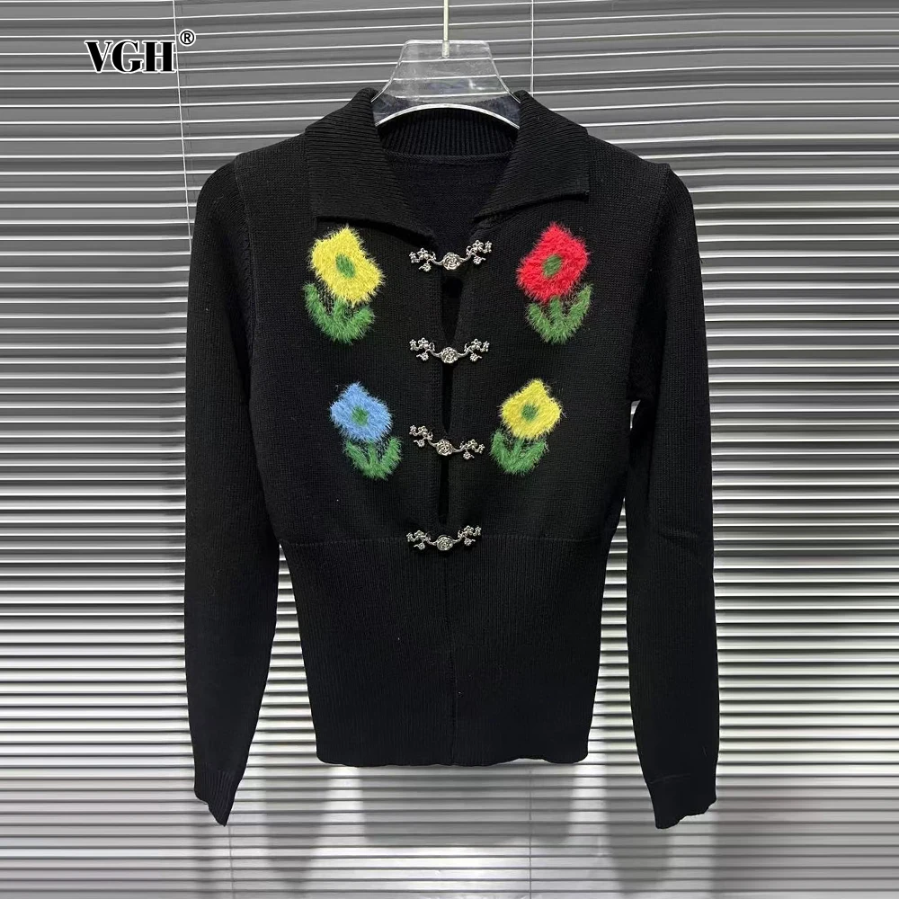 VGH Vintage Spliced Flower Pullover Knitwear for Women Lapel Long Sleeve Slimming Patchwork Metal Buttons with Diamonds Sweater