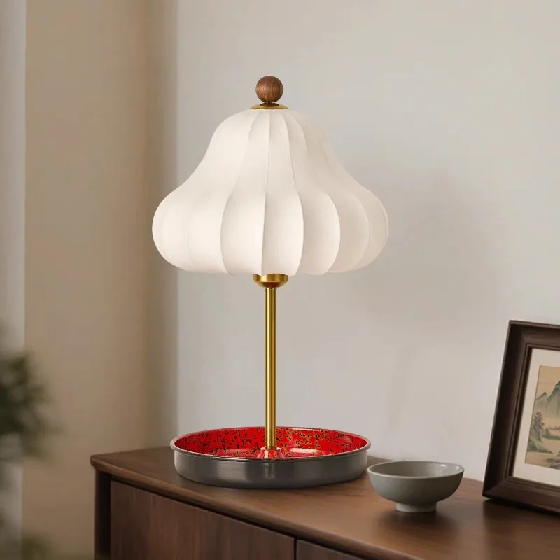 Bedroom silk bedside table lamp, art lacquer pattern hotel homestay tea room wedding atmosphere lamp