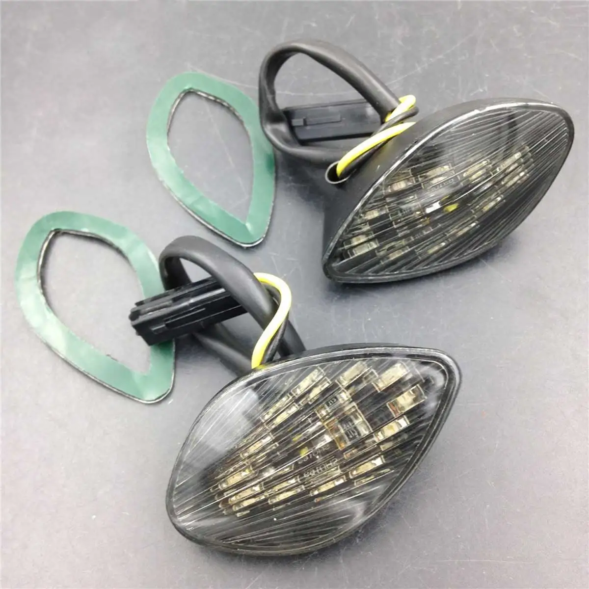 

For 04-05 Honda Fireblade CBR 1000 RR CBR1000RR 2004 2005 Motorcycle Bike Euro LED Flush Mount Turn Signal Light Smoke / Clear