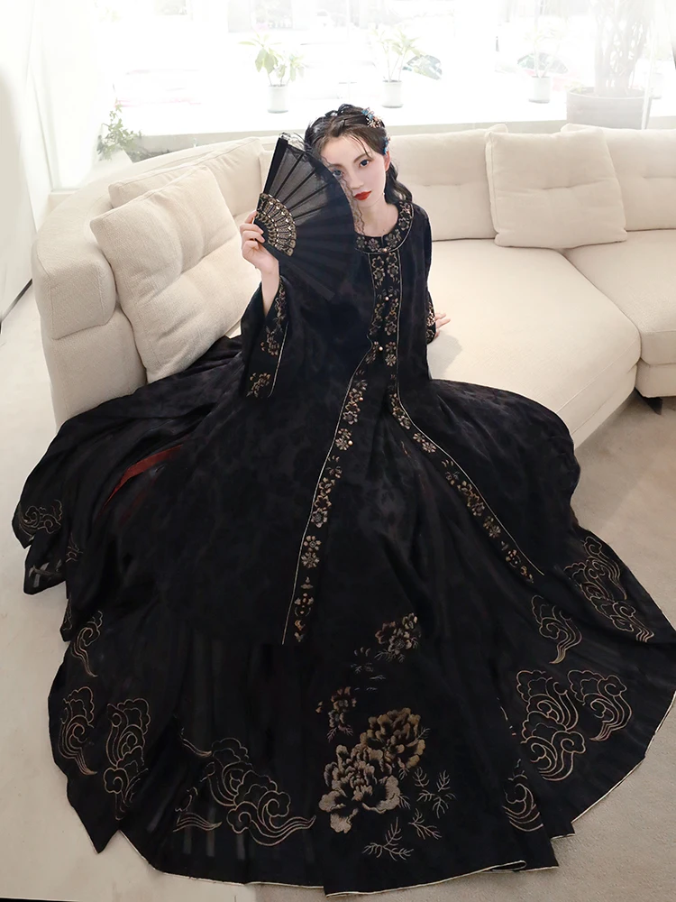 

Оригинальный Queen Bla Gold Minzu, традиционная тяжелая вышивка, круглый женский полный комплект на пуговицах Ming Dynas Hanfu