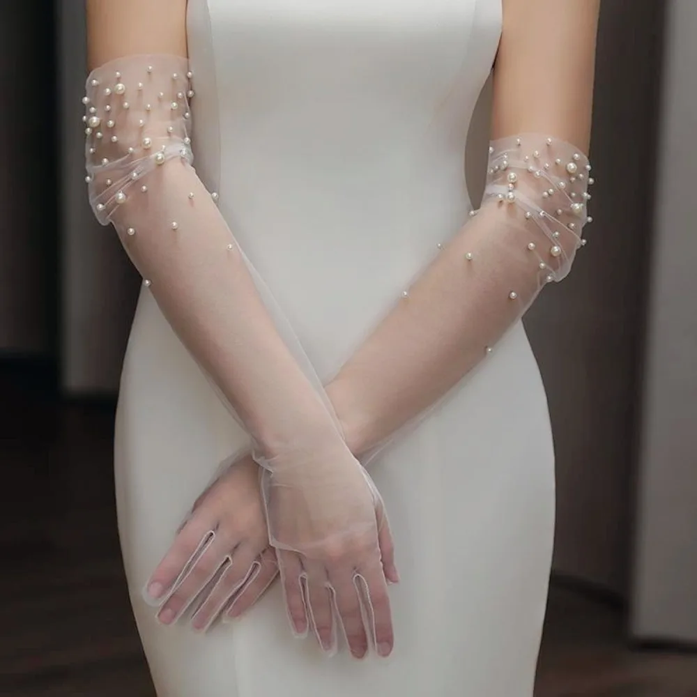High‑end Hand Pearl Beaded Wedding Gloves Sheer Tulle Elbow White Gloves for Bride to be Wedding Accessories Wedding Shooting
