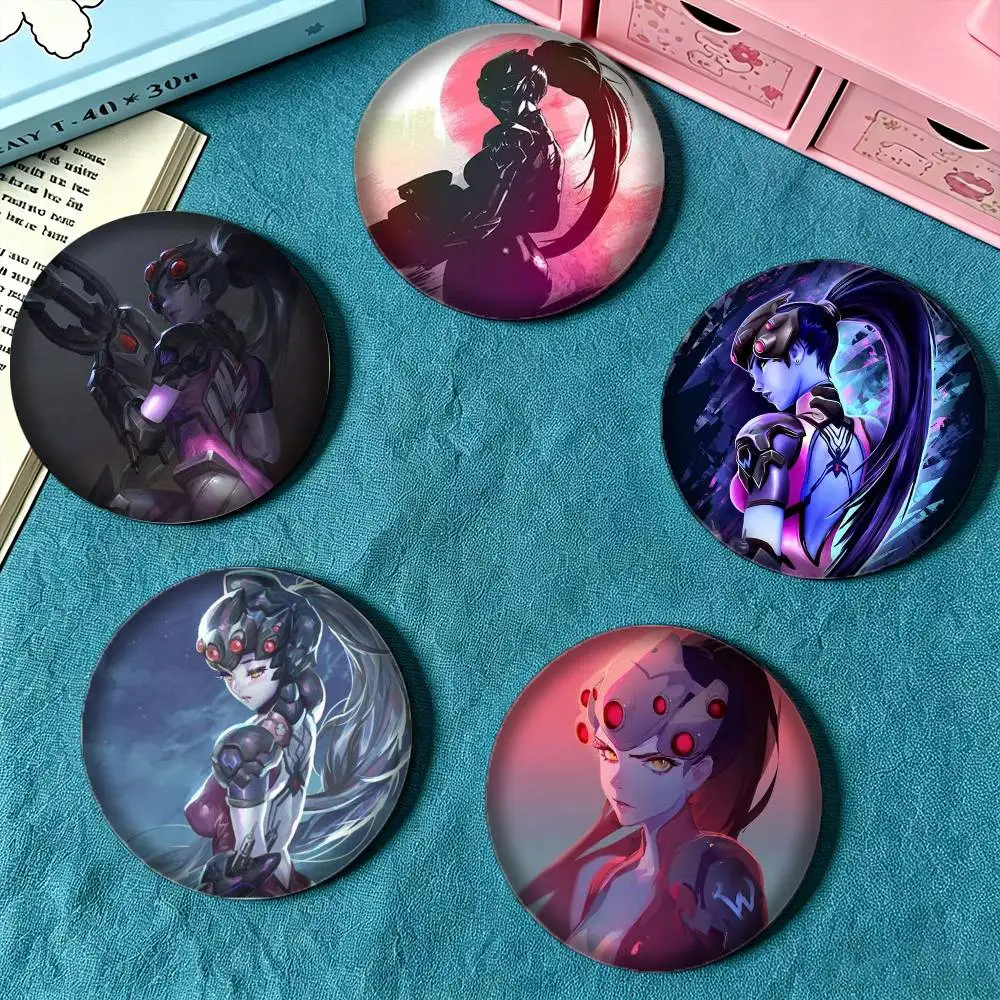 O-Overwatch W-Widowmaker 25 32 44 58 75mm Badges Personalized Round Brooches Pins Accessory Gift