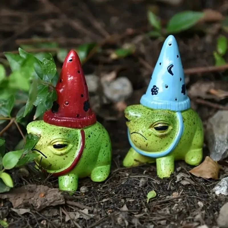 ABAE-Wearing Hat Charming Resin Frog Figurines 2Pcs, Ideal Perfect For Garden And Plant Decoration, Fits For Indoor And Outdoor
