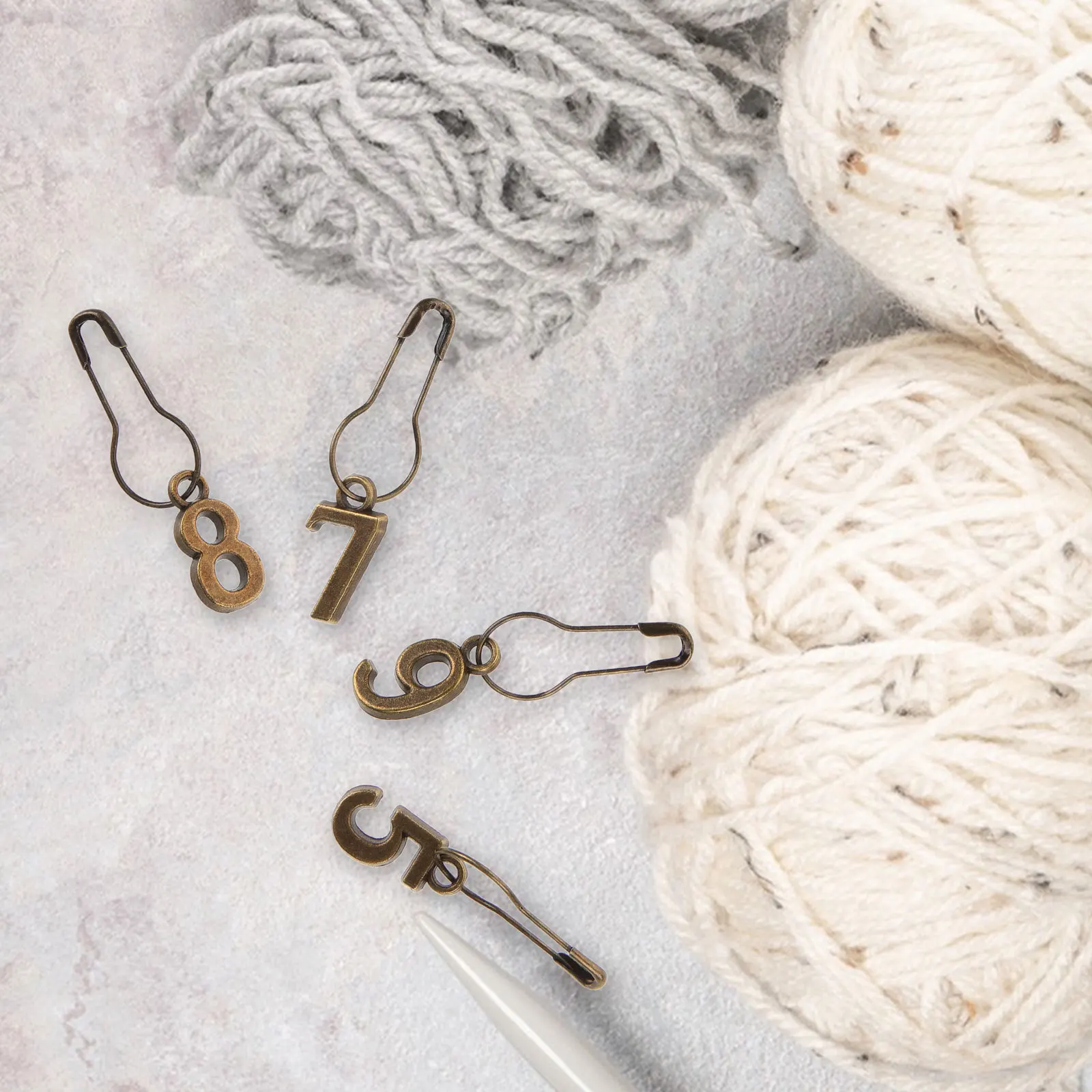 

10Pcs Metal Crochet Markers Smooth Stitch Buckles for Knitting Weaving Sewing Accessories Multi-Use DIY Craft Stitch Markers