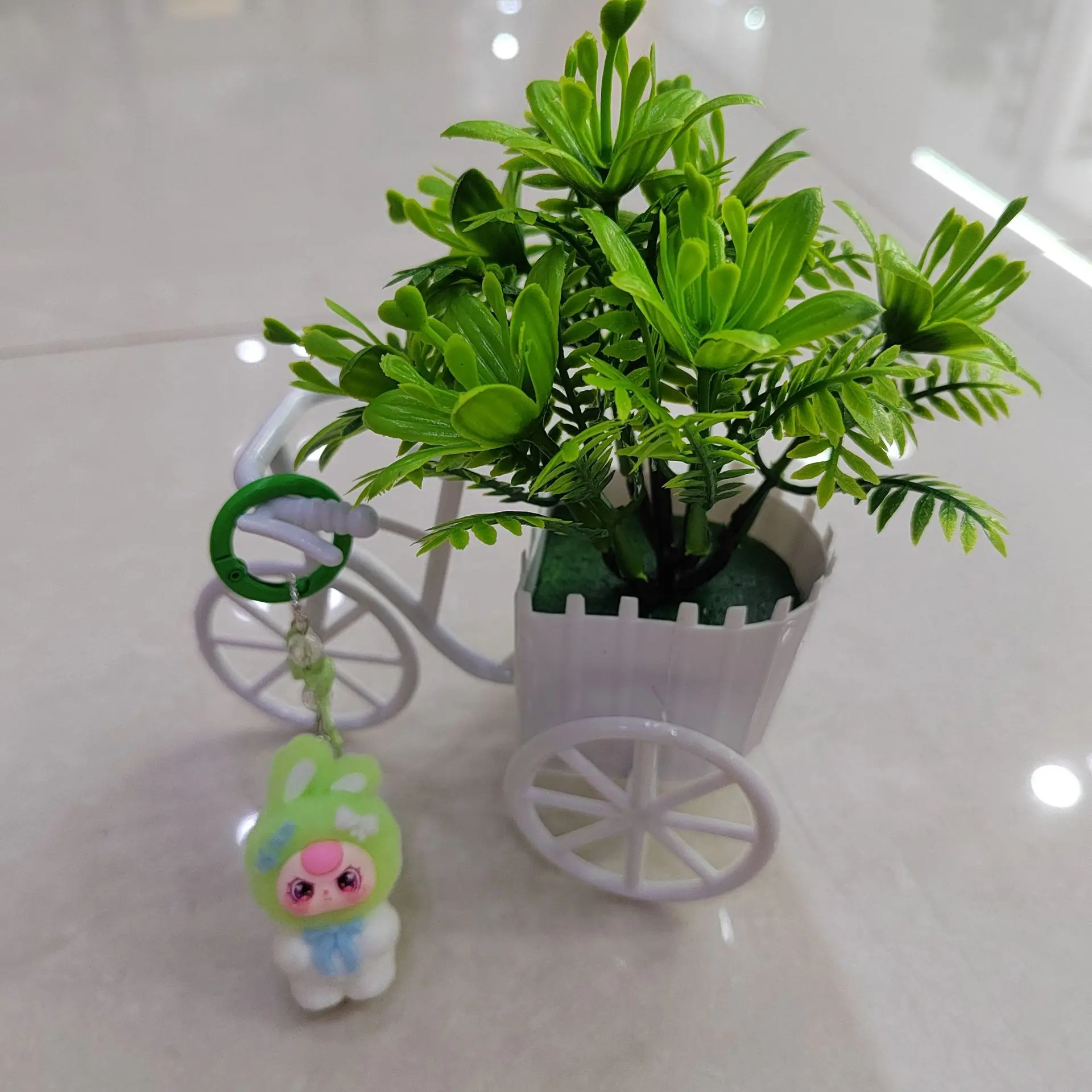 New cute standing figure three-year-old cute doll keychain pendant, a girlie accessory for school bag hanger