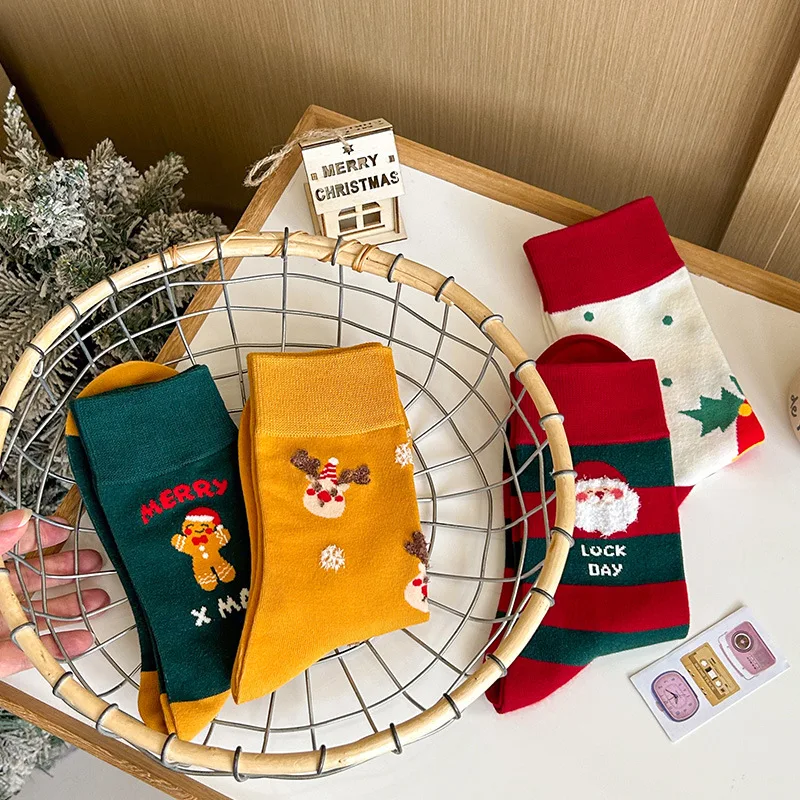 New Christmas Socks Woman Funny Santa Claus Christmas snowman Socks Kawaii Cartoon Animal Girl Cute Novel Christmas Gift Socks