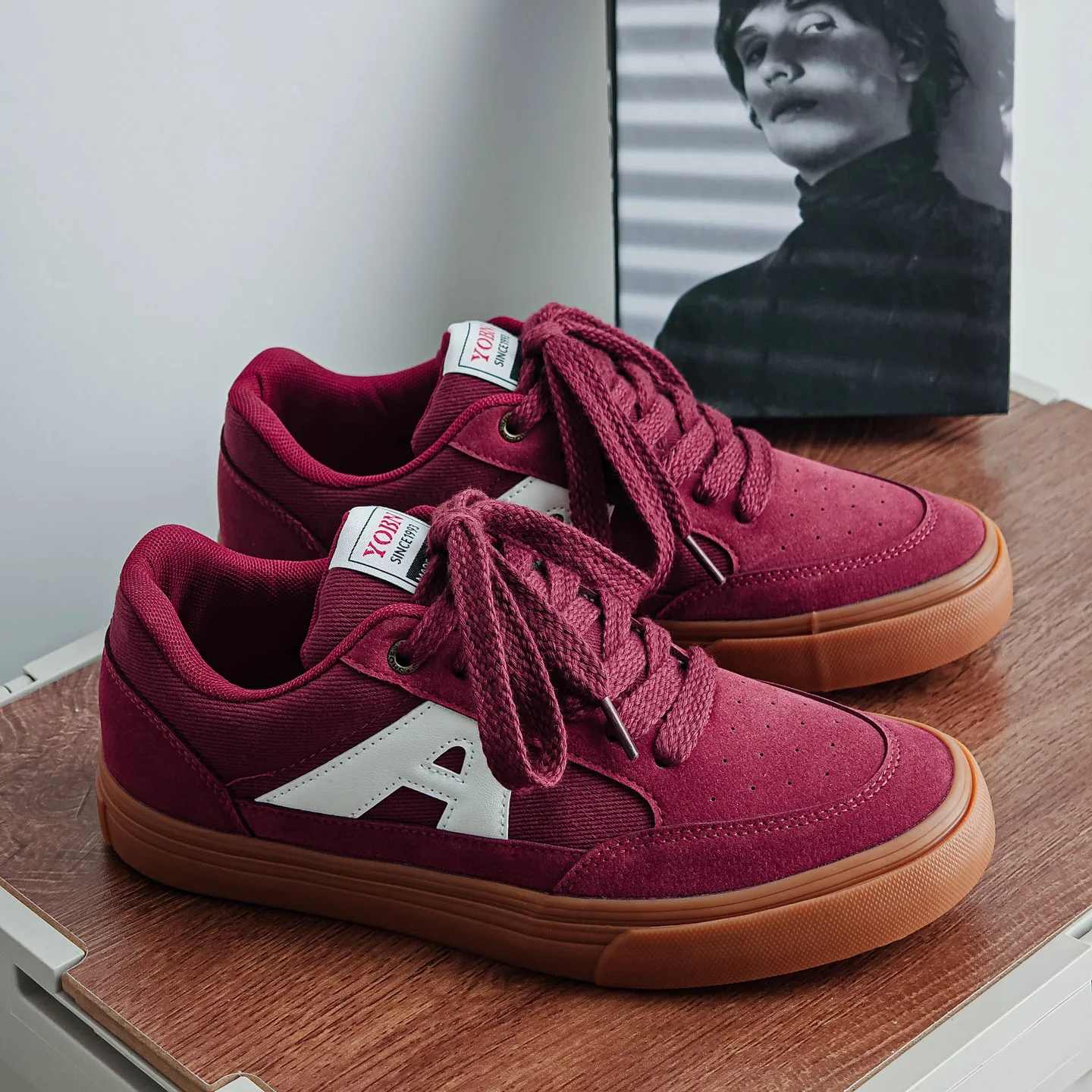 

2025 New Men's Retro Low-Top Lace-Up Canvas Shoes, Trendy Versatile Flat Casual Shoes, Comfortable and Breathable Sneakers