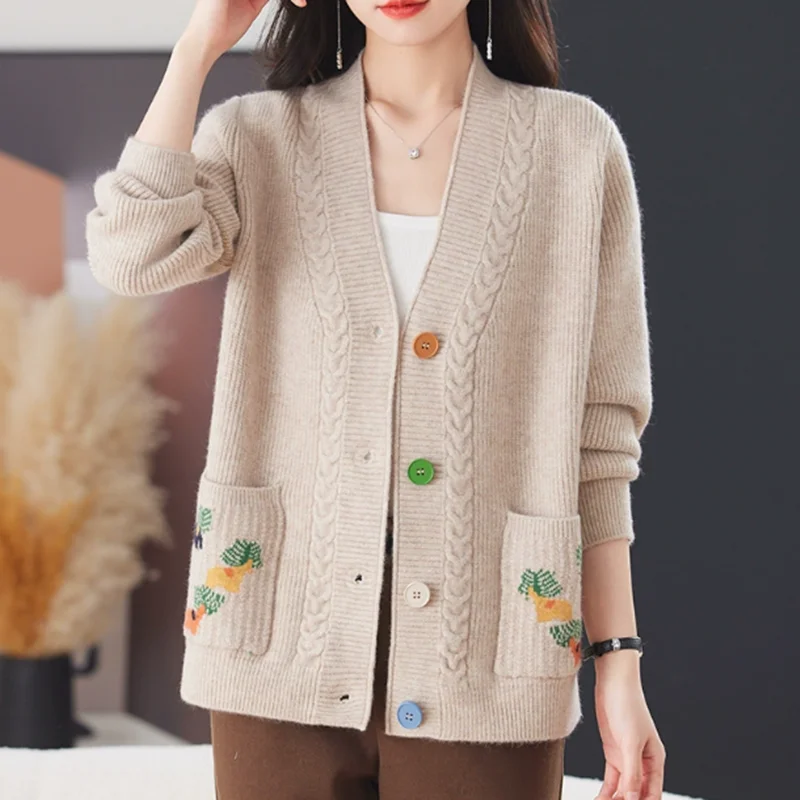 

Вязаный свитер с двойными карманами, кардиган для мамы, свободный свитер, пальто на осень и зиму 2025 года, День Благодарения