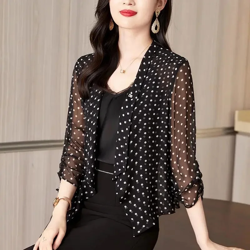 

Polka Dot Printed Imitation Silk Cardigan Coat Women Summer 2026 New Seven Quarter Sleeves Thin Sun Protection Shawl Jacket