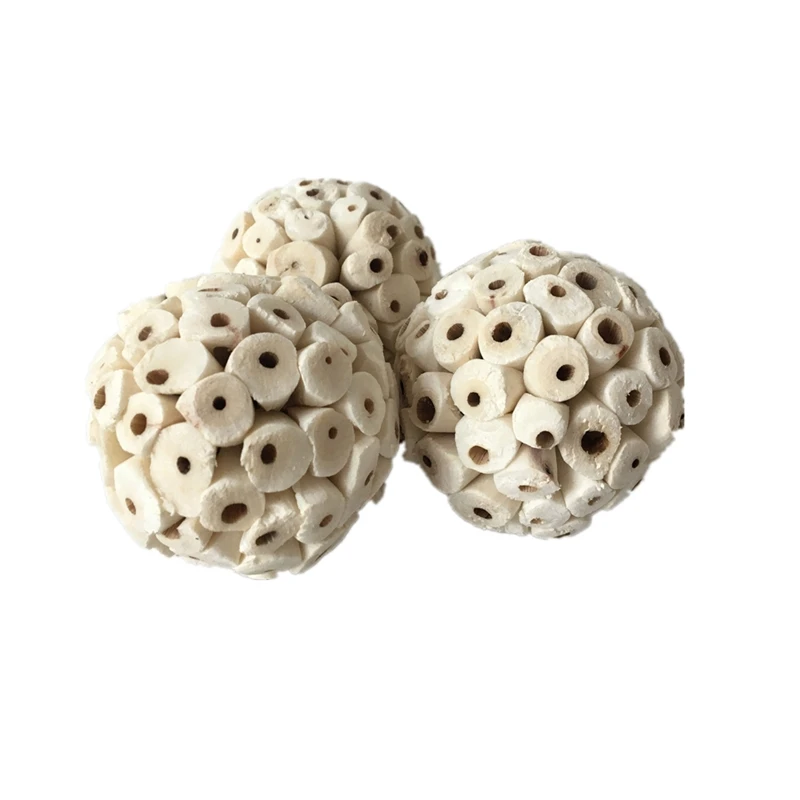 3 Pieces Bird Natural Sola Balls Soft Chew Shred Foraging Toy for Parrot